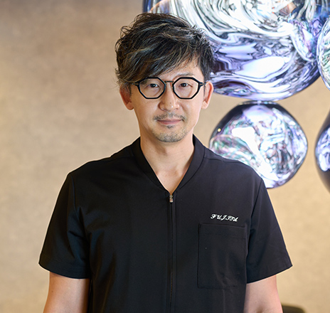 レタル歯科　院長藤田恭平
